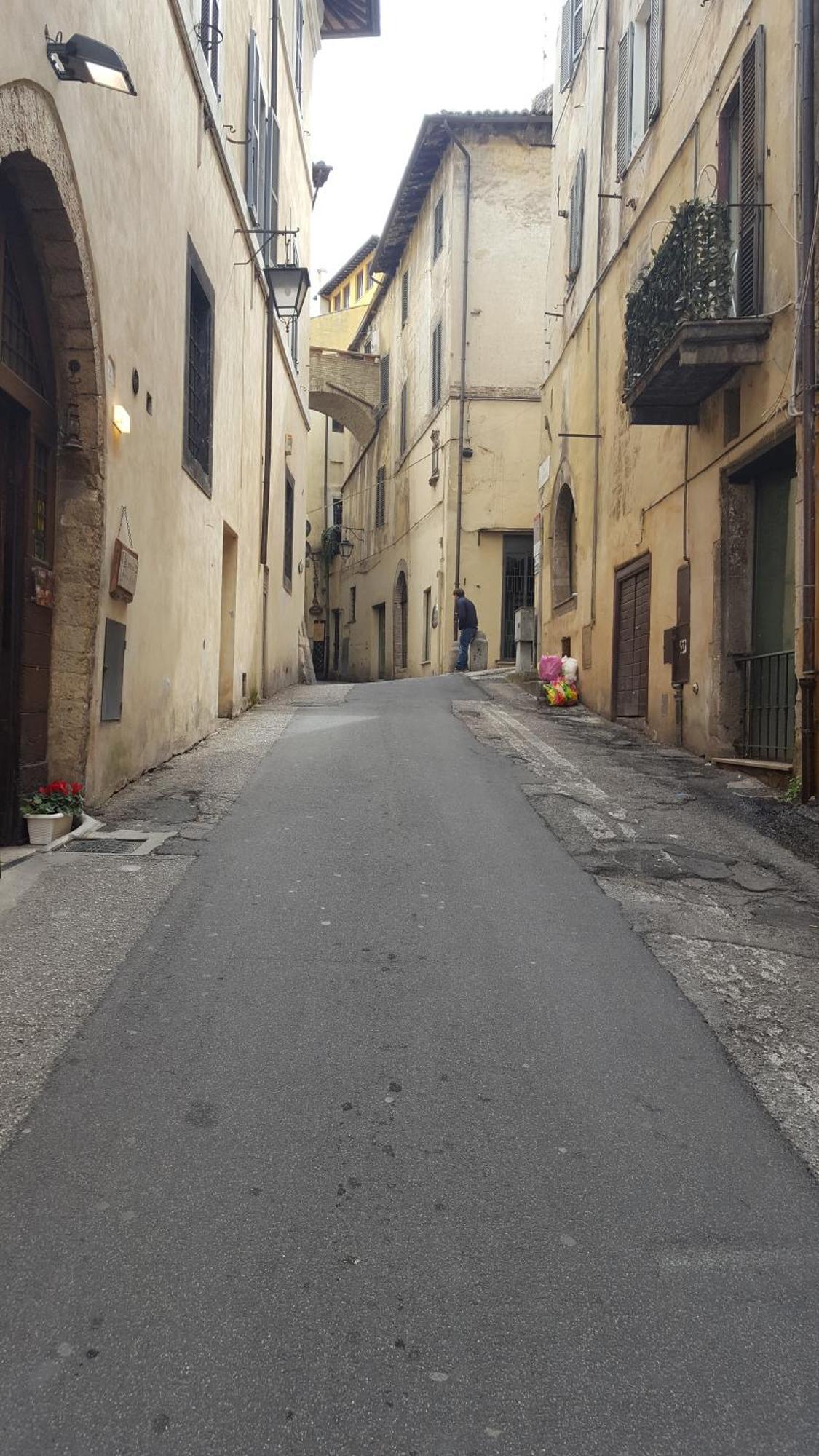 斯波莱托Via Della Posterna公寓 外观 照片